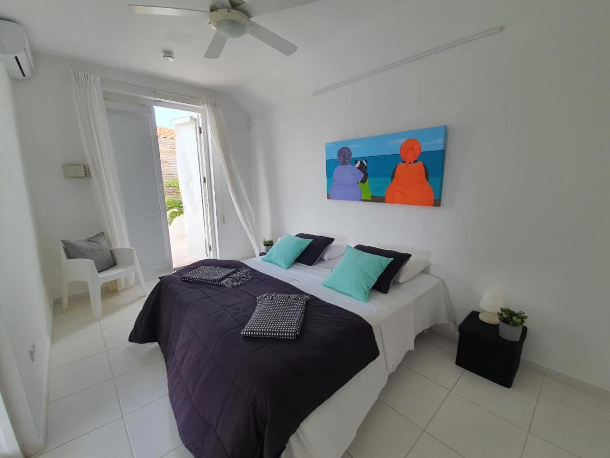 B1 Apartment With Balcony At Jan Thiel Curacao Exteriör bild
